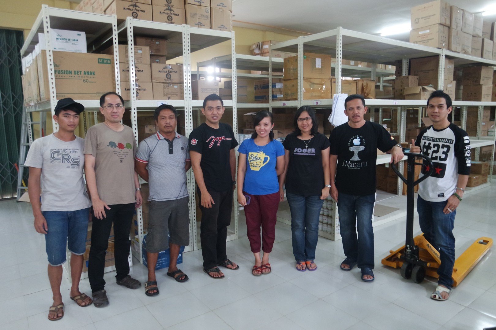 Jajaran pejabat Instalasi Farmasi Kabupaten Landak, Kalimantan Barat